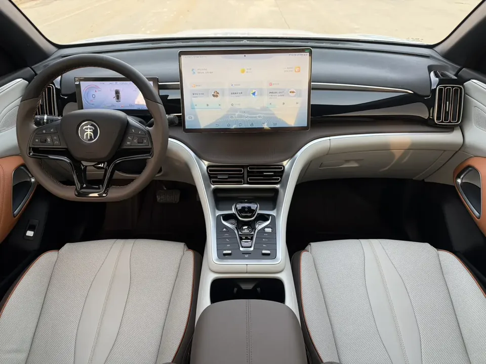 BYD Song Pro DM Song Pro DM 2022 DM-i 110km Flagship Pro 2023 — миниатюра 4
