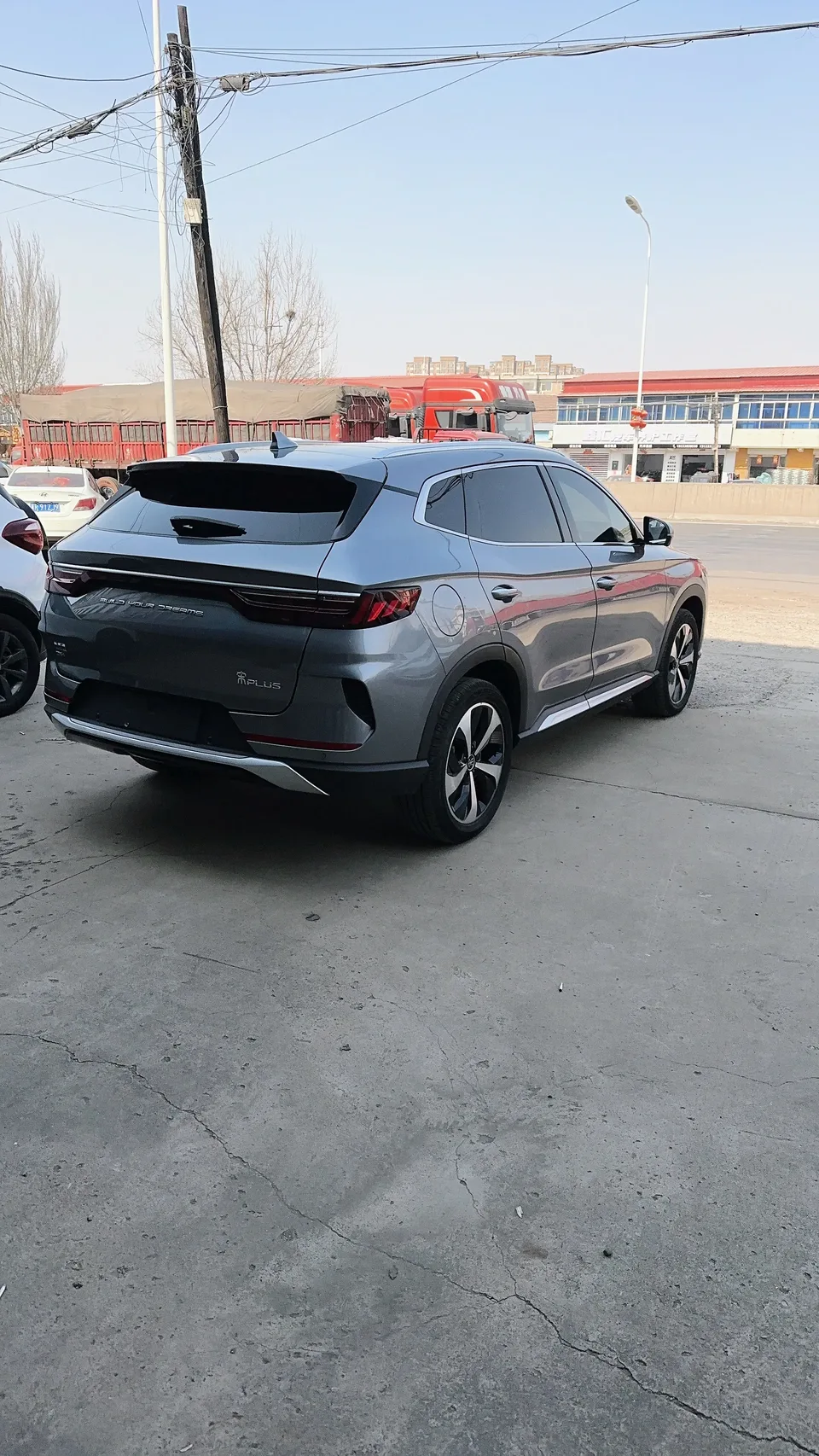 BYD Song PLUS DM DM-i 110KM 2WD flagship model 2022 — миниатюра 2