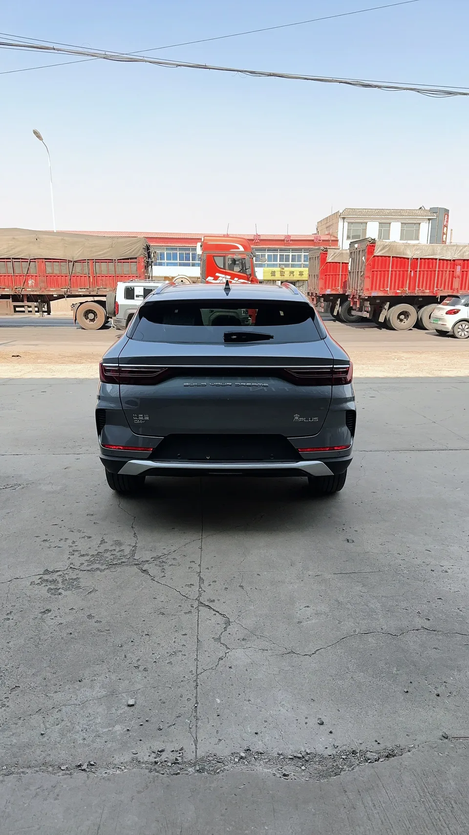 BYD Song PLUS DM DM-i 110KM 2WD flagship model 2022 — миниатюра 4