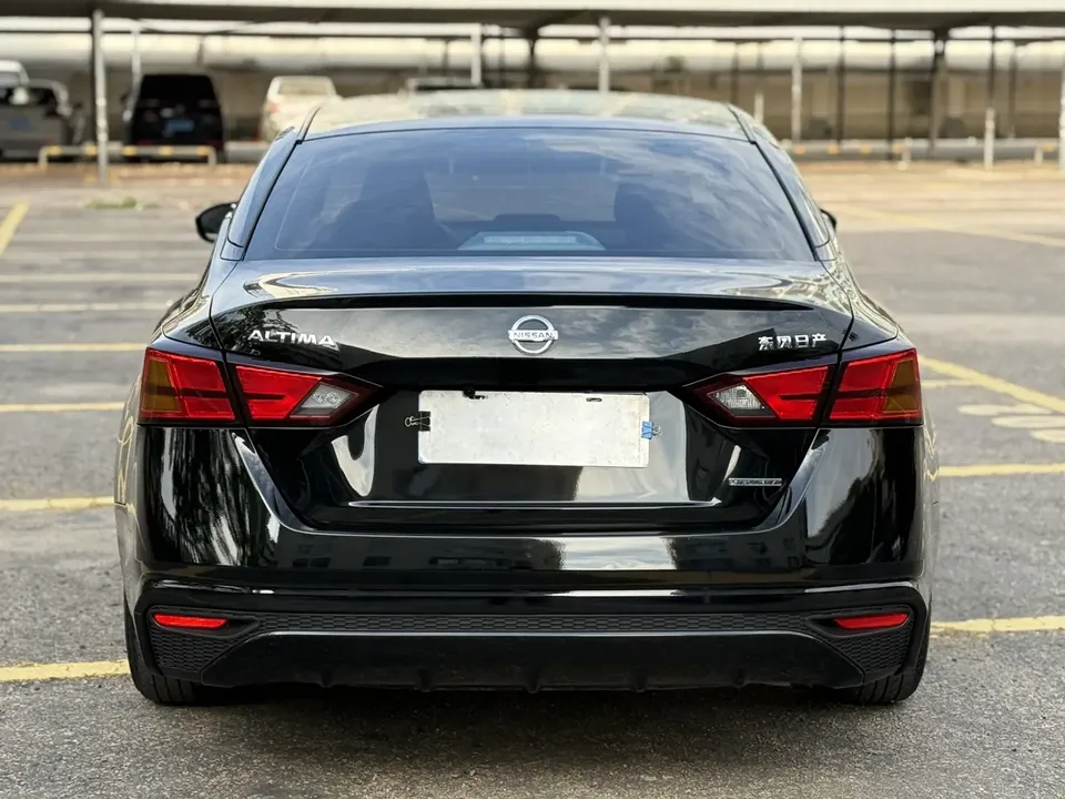 Nissan Altima Teana 2021 2.0L XE Fashion Edition 2022 — миниатюра 2