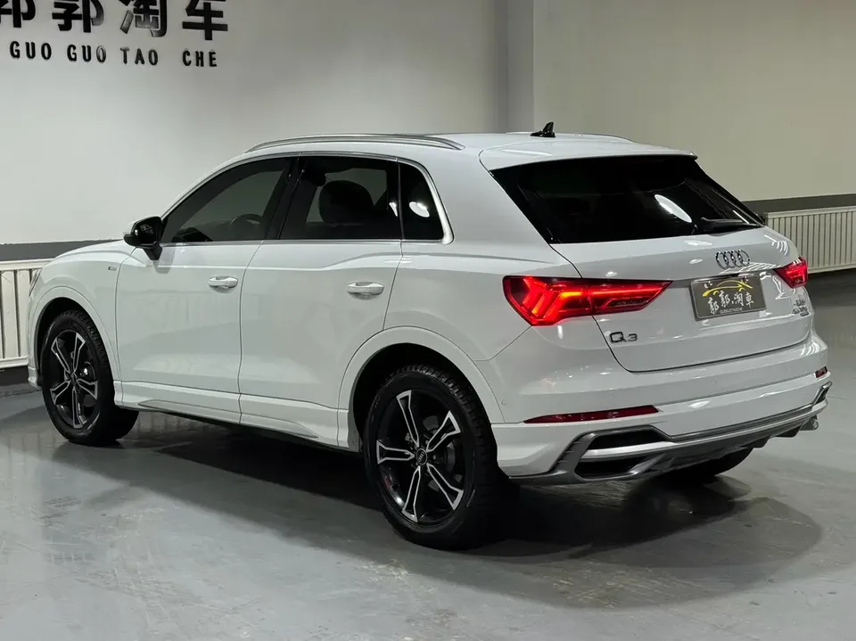 Audi Q3 Audi Q3 2022 45 TFSI quattro stylish and dynamic 2022 — thumbnail 2