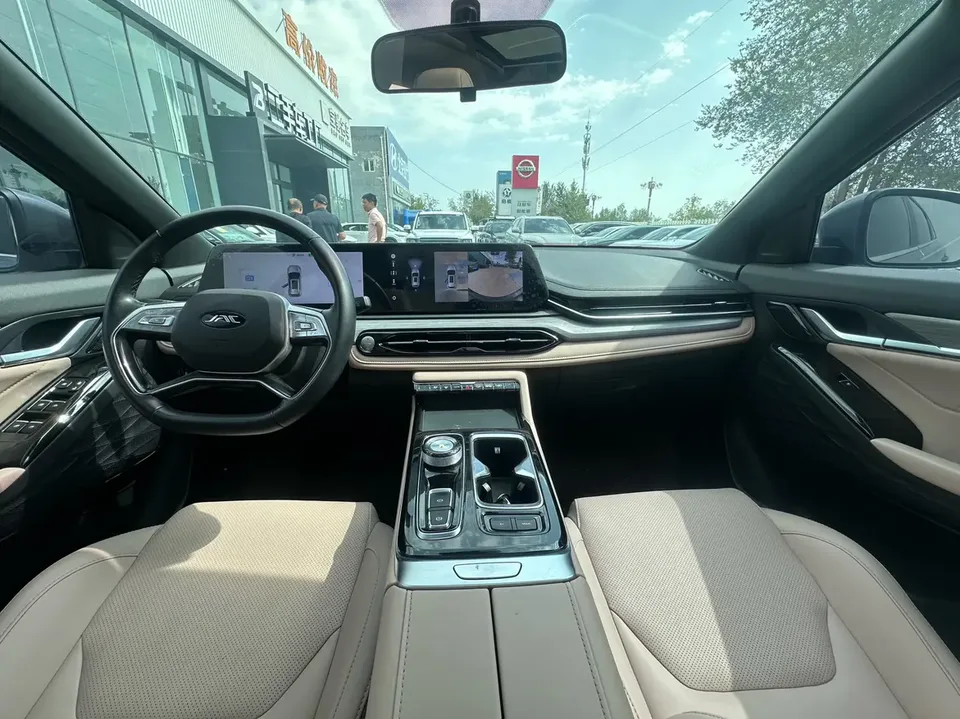 Jianghuai JAC QX PHEV 120km Enjoy Edition 2024 — миниатюра 3