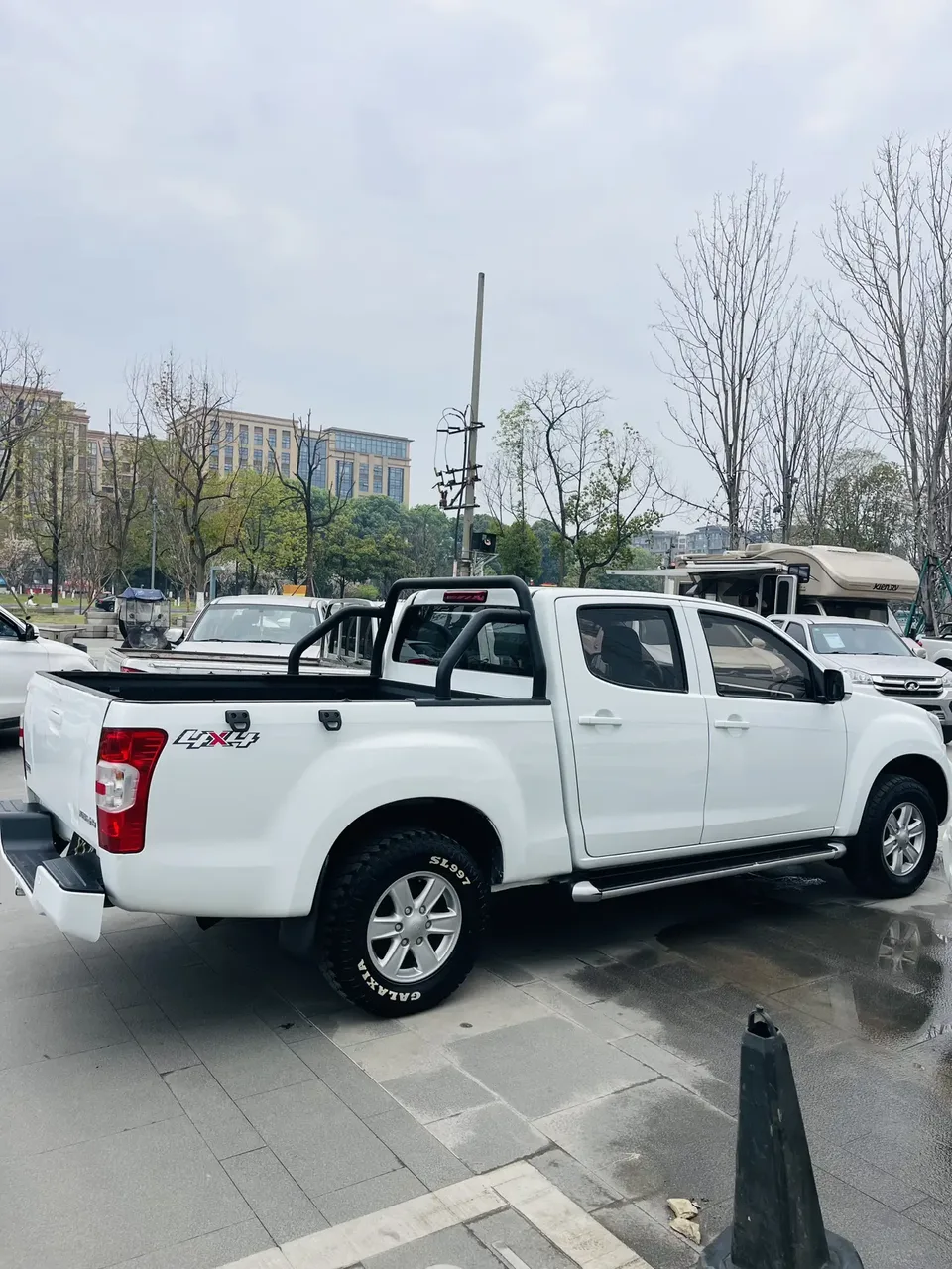 Isuzu RE-MAX Ruimai 2022 2.8T classic four-wheel drive diesel comfort long-axis version JE493ZLQ6E 2023 — миниатюра 4