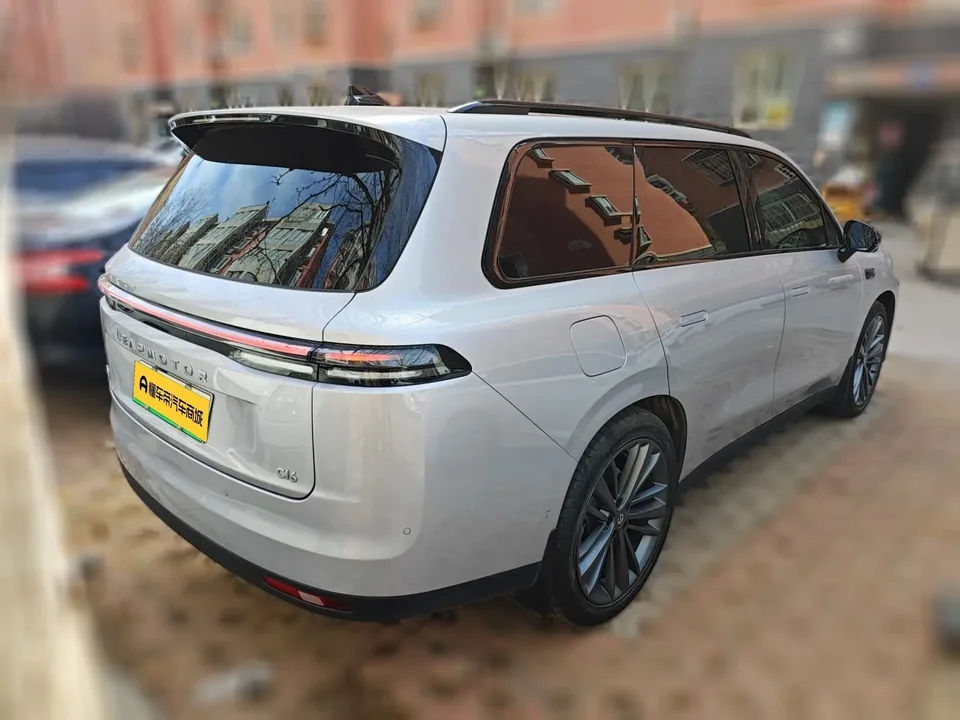 Leapmotor C16 Extended Range 200 Premium Edition 2025 — миниатюра 4