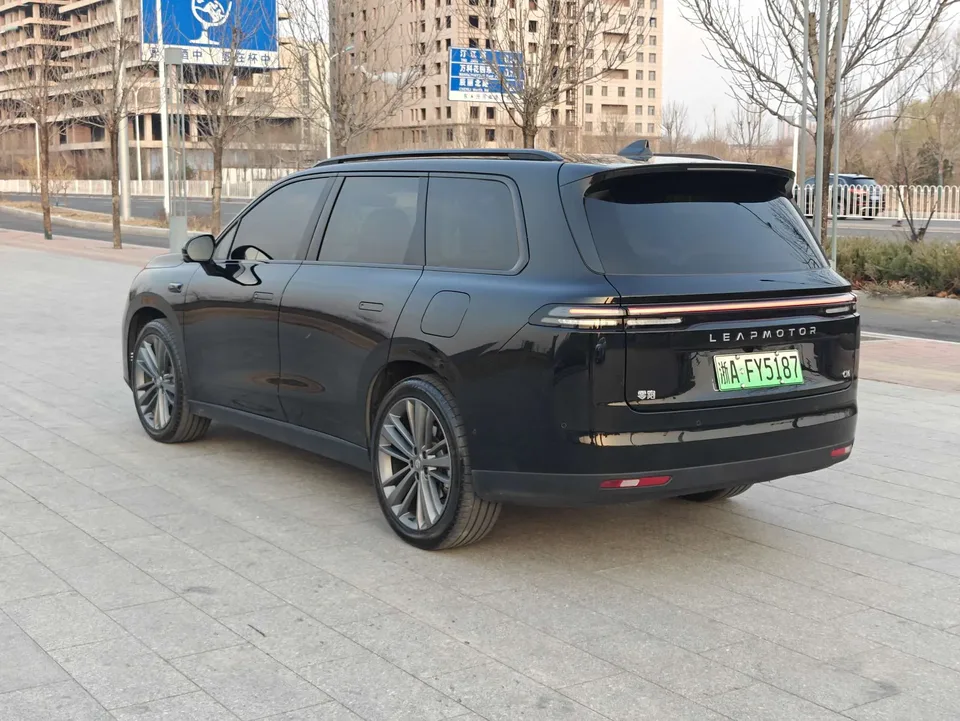 Leapmotor C16 Extended Range 200 Premium Edition 2025 — миниатюра 2