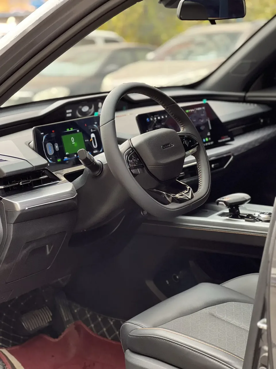 Oshan Changan Auchan Z6 iDD new energy Smart Electric iDD 150KM Flagship PLUS 2024 — миниатюра 3