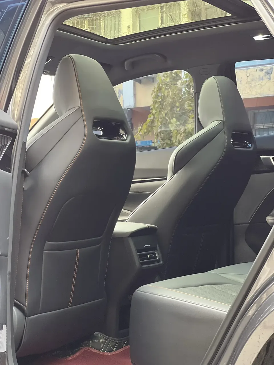 Oshan Changan Auchan Z6 iDD new energy Smart Electric iDD 150KM Flagship PLUS 2024 — миниатюра 5