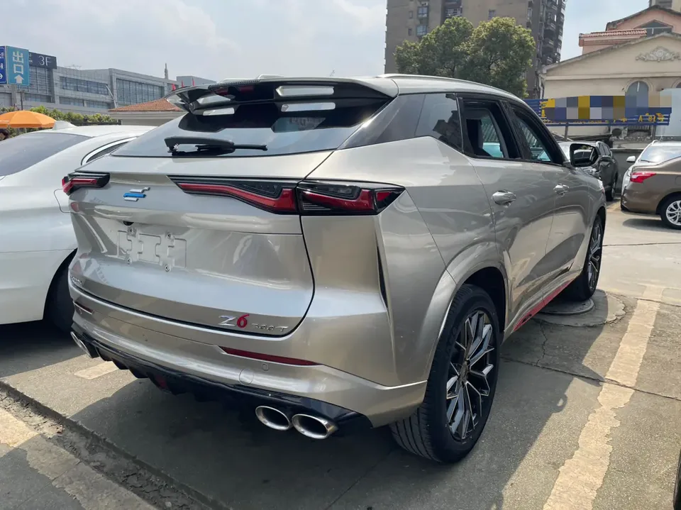 Oshan Changan Auchan Z6 Blue Whale 1.5T DCT Smart Navigation Model 2023 — миниатюра 2