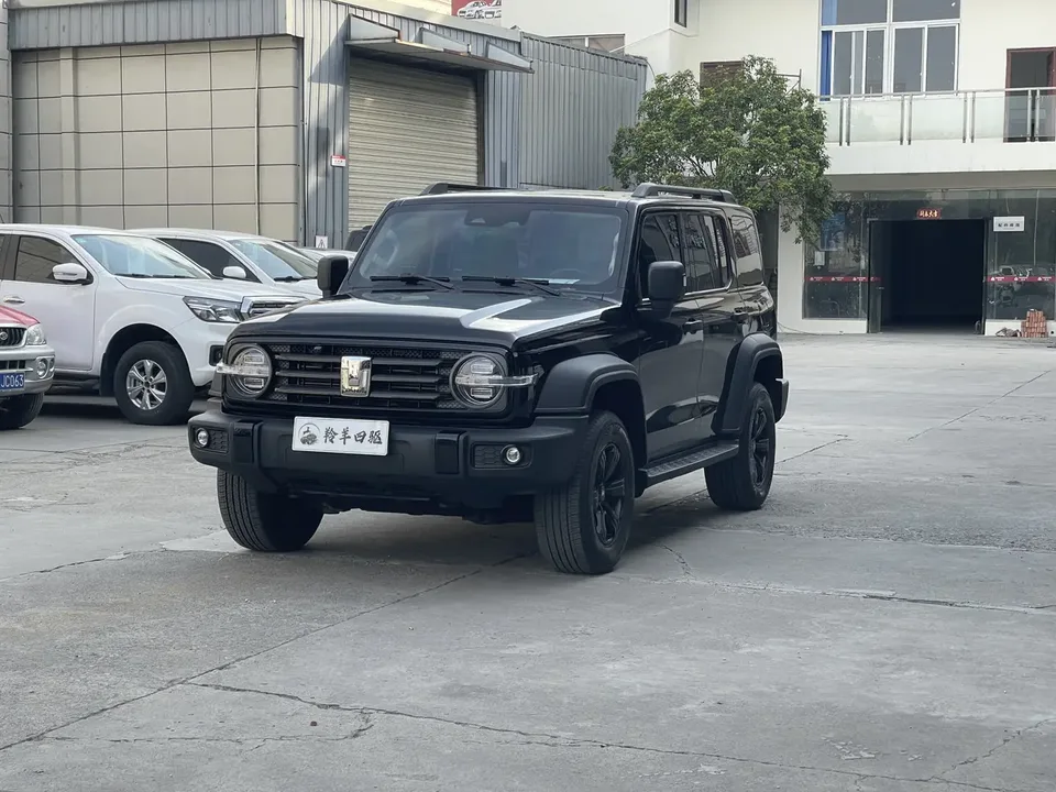 Tank 300 2022