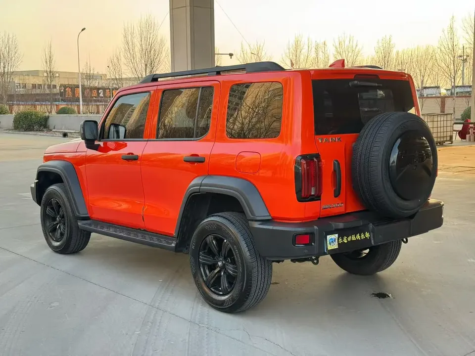 Tank 300 Tank 300 2023 Off-road version 2.0T Conqueror 2023 — миниатюра 4