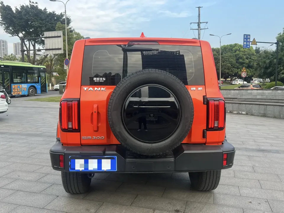 Tank 300 300 2021 City Edition 2.0T Very Stylish 2022 — миниатюра 2