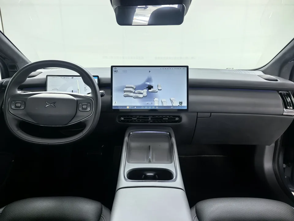 XPeng P7+ long-range Max 2025 — миниатюра 5