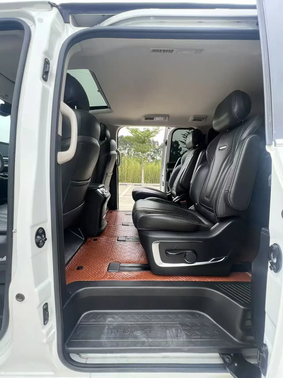 Datong Maxus G20 Maxus G20 2021 PLUS 2.0T gasoline automatic luxury version 2022 — миниатюра 3