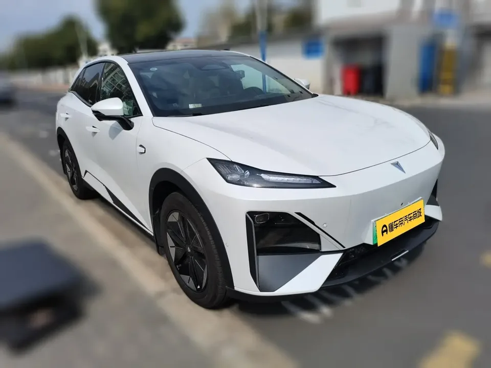Deepal dark blue S07 215Max Qiankun Intelligent Driving ADS SE Extended Range Edition 2024 — миниатюра 3