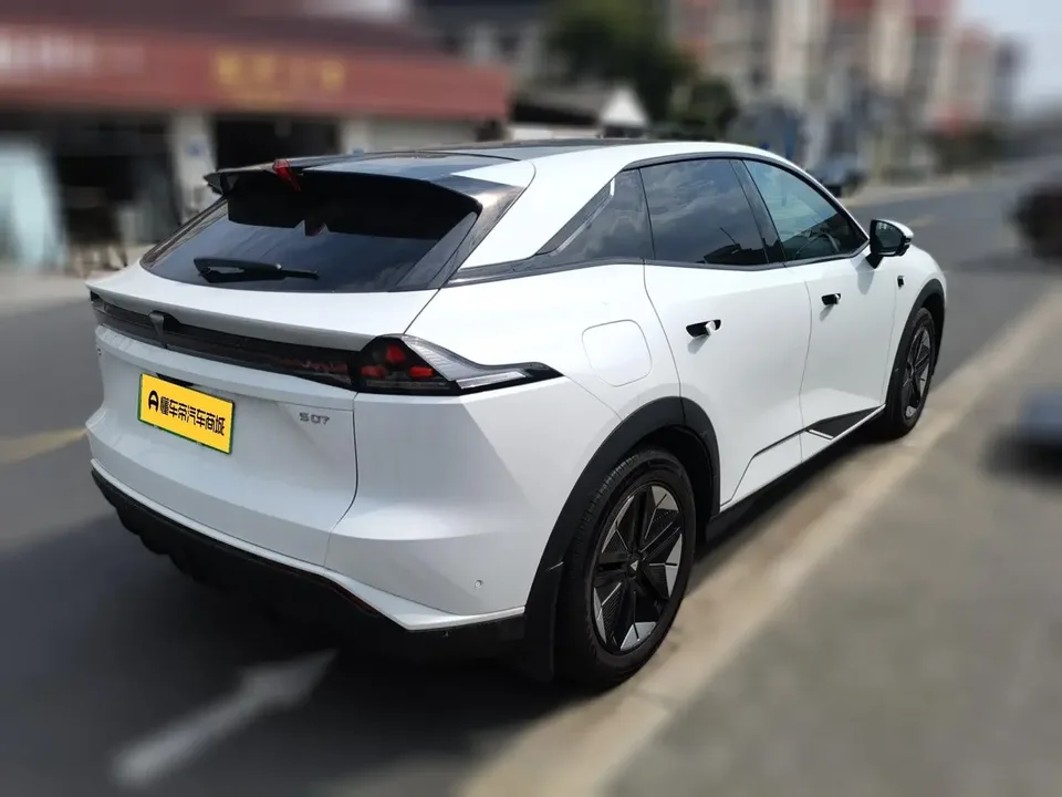 Deepal dark blue S07 215Max Qiankun Intelligent Driving ADS SE Extended Range Edition 2024 — миниатюра 4
