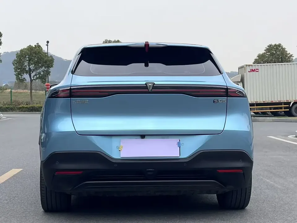 Deepal dark blue S05 510Ultra Pure Electric Version 2024 — миниатюра 2