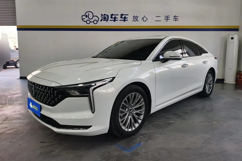 FAW Bestune B70 Besturn B70 2022 third generation 1.5T automatic enjoyment model 2024 — photo 1, buy with delivery to Moscow