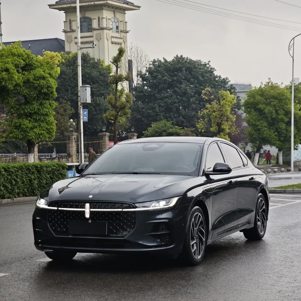 Lincoln Z 2022