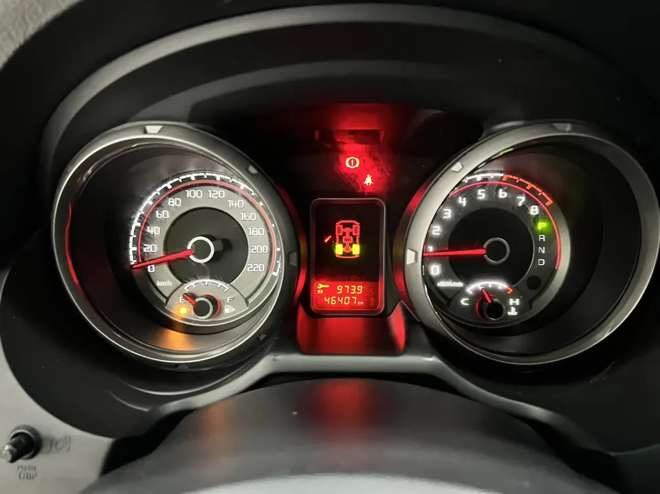 Mitsubishi Pajero 3.0L Automatic 4WD 7 Seats Parallel Import 2022 — миниатюра 4