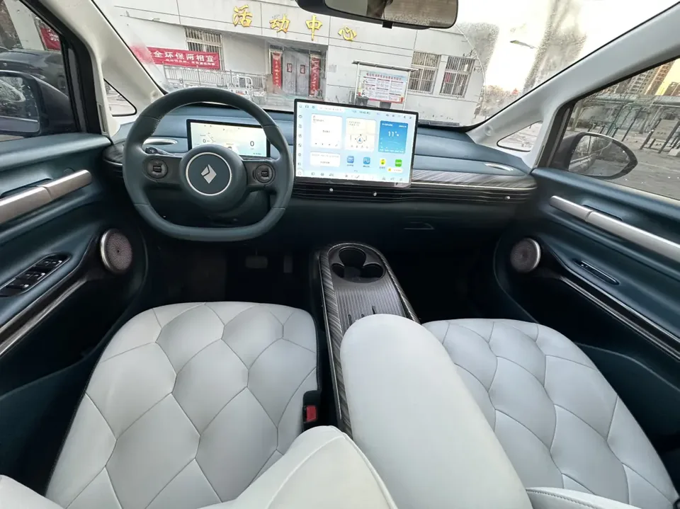 Baojun clouds 460 Max Lingxi Edition 2023 — миниатюра 2