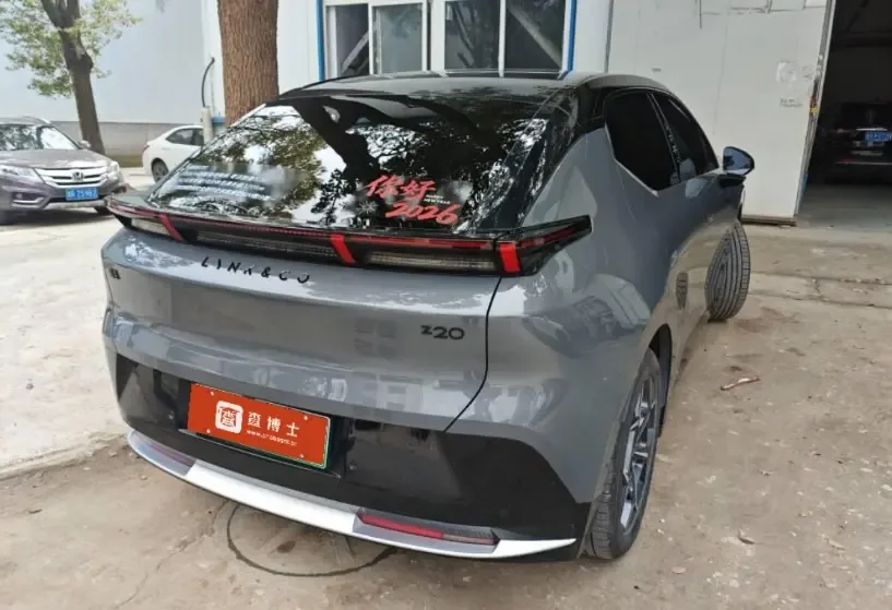 Lynk & Co Z20 Lynk & Co Z20 2025 530km RWD Pro 2025 — миниатюра 4