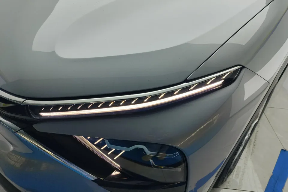Citroen Versailles C5 X overseas version 2024 — миниатюра 2