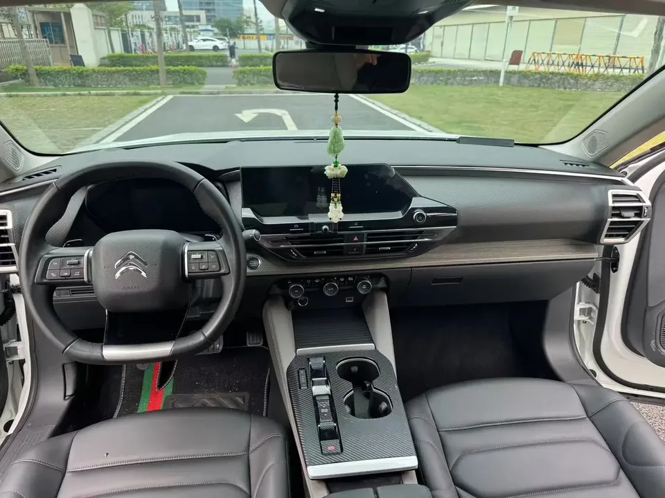 Citroen Versailles C5 X Versailles C5 2023 — миниатюра 5