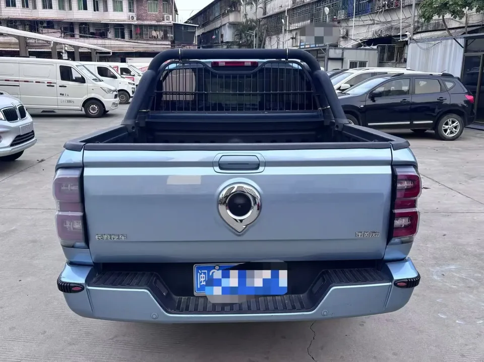 Great Wall King Kong Cannon 2.0T diesel manual two-wheel drive pilot type standard box GW4D20M 2022 — миниатюра 2