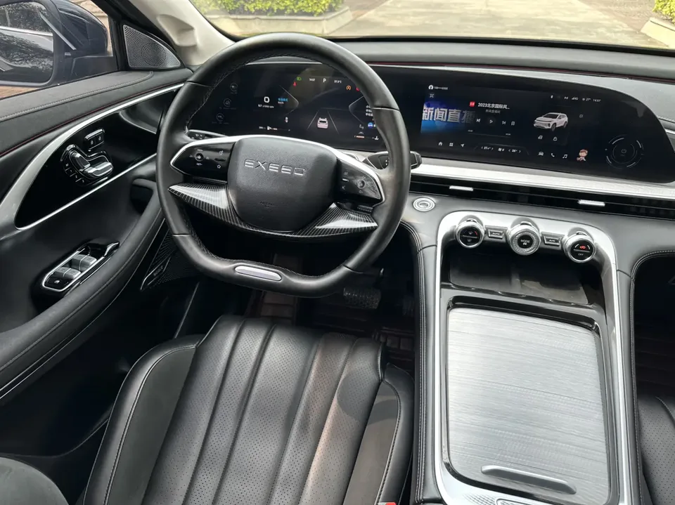 Exeed TXL Xingtu Lingyun 2024 Lingyun 300T 2WD Xingyao Edition 2023 — миниатюра 3