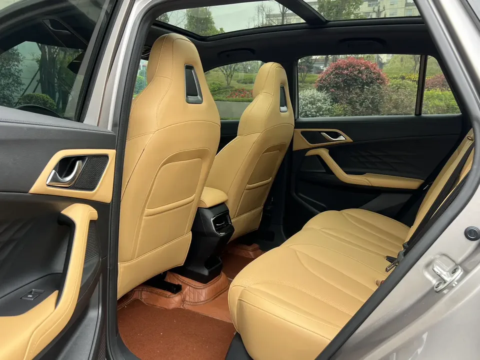 Roewe RX5 Roewe RX5 2023 Luxury Sliding Screen Edition 2023 — миниатюра 3