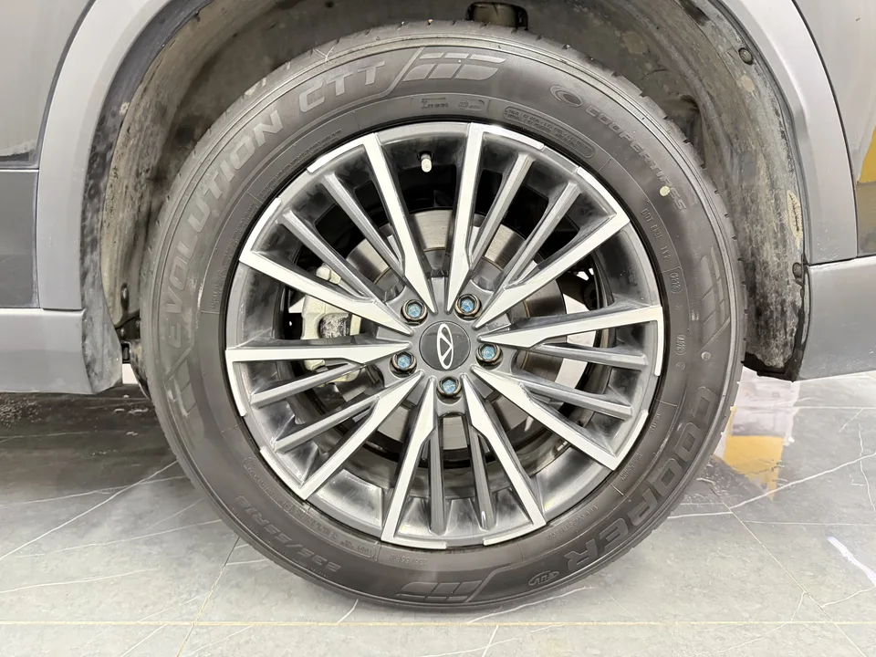Chery Tiggo 8 Pro Tiggo 8 PRO 2024 Champion Edition 290T 2WD Shining Edition 5 Seaters 2023 — миниатюра 3
