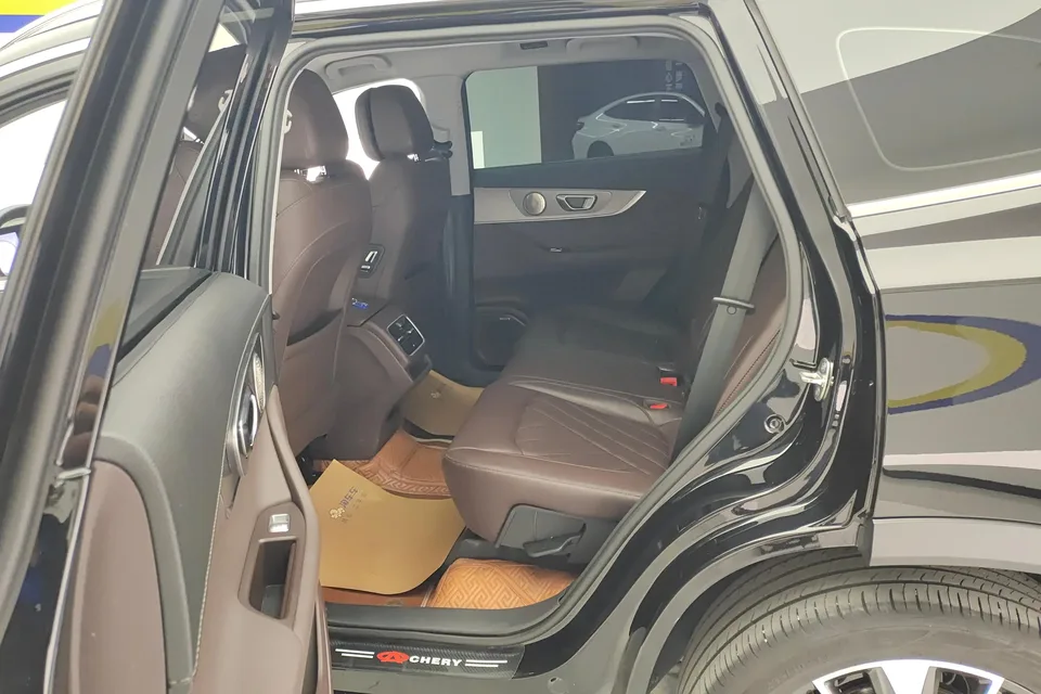 Chery Tiggo 8 Pro Tiggo 8 PRO 2024 Champion Edition 390T 2WD Peak Edition 5 Seaters 2024 — миниатюра 4