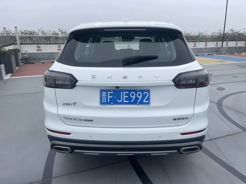 Chery Tiggo 8 PLUS 290TGDI DCT luxury edition 2023 — миниатюра 2