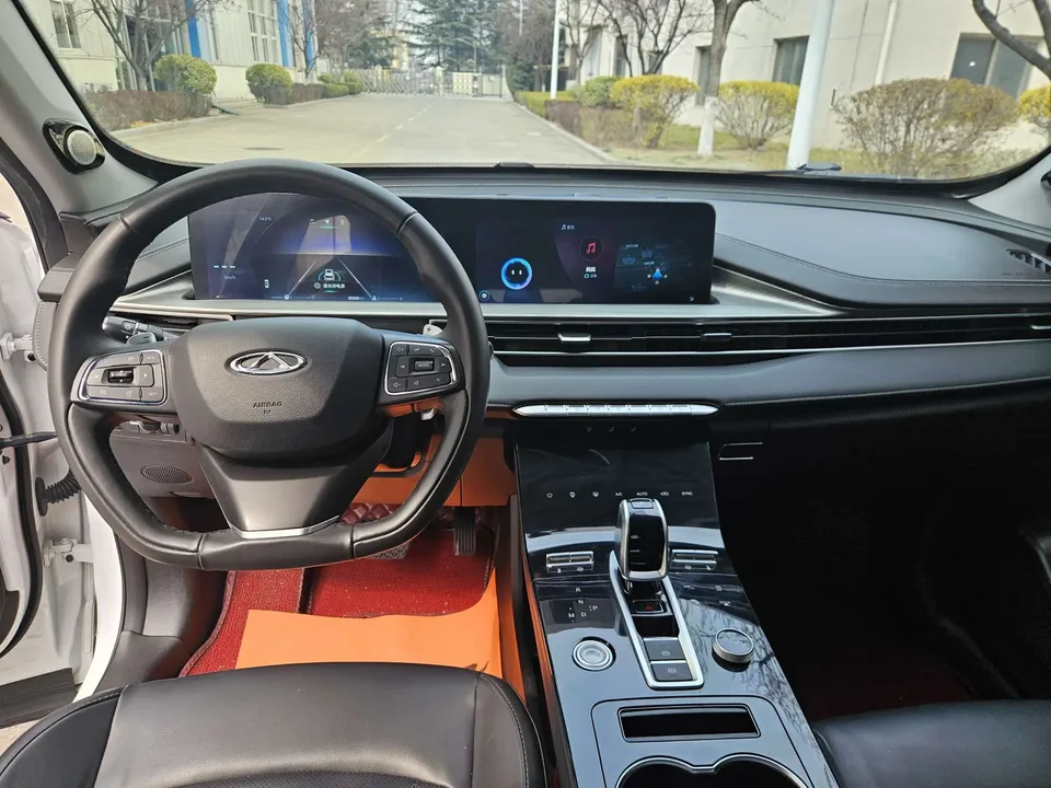 Chery Tiggo 8 PLUS 290TGDI DCT Haoqing Edition+ 2023 — миниатюра 5