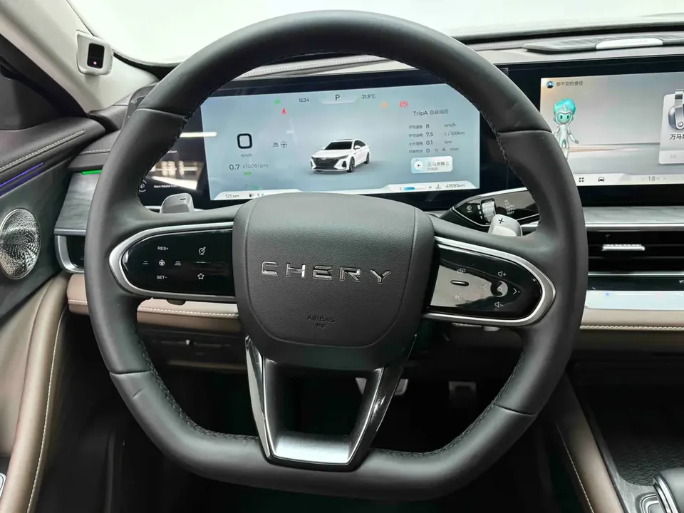 Chery Arrizo 8 High Energy Edition 2.0T DCT 2023 — миниатюра 4