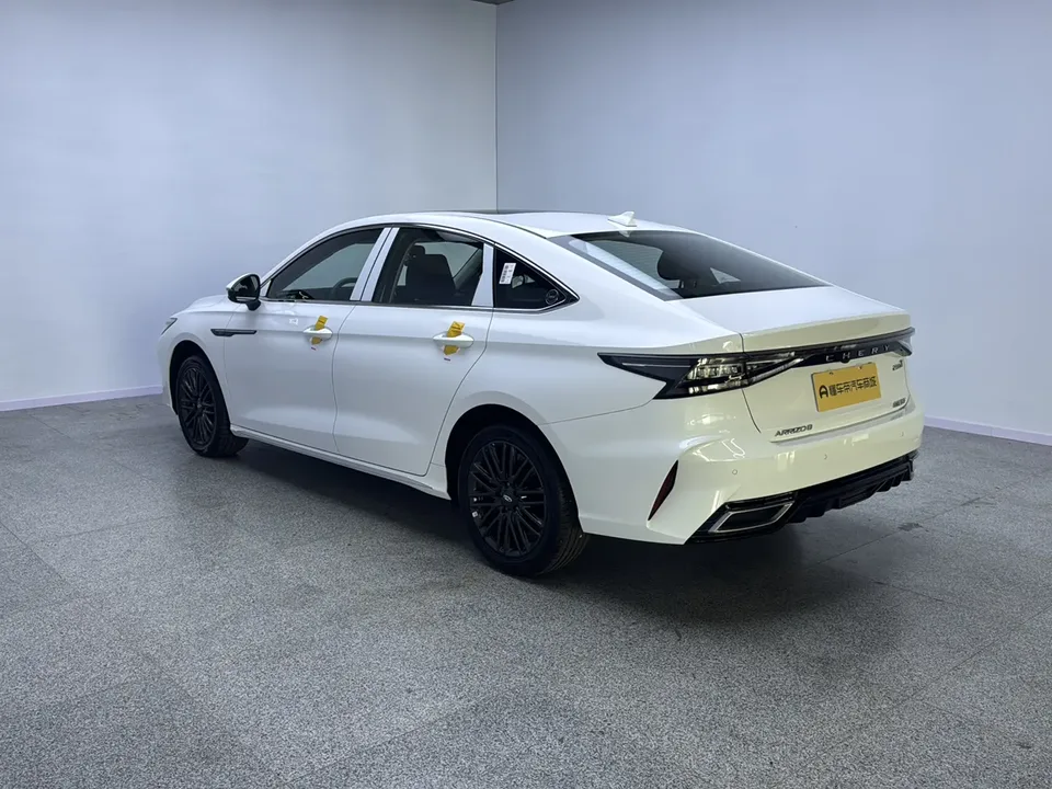 Chery Arrizo 8 1.6TGDI DCT Excellence Edition 2026 — миниатюра 2