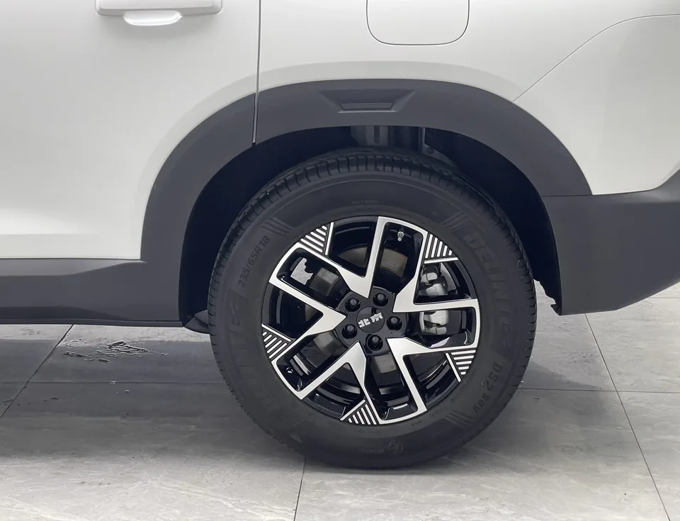 BAIC Beijing Off-road BJ30 1.5T DCT 2WD Light Wild Pro Edition 2025 — миниатюра 3