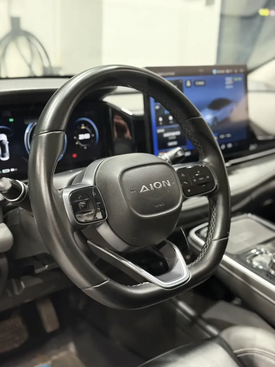 AION S Plus 70 smart version ternary lithium 2023 — миниатюра 5