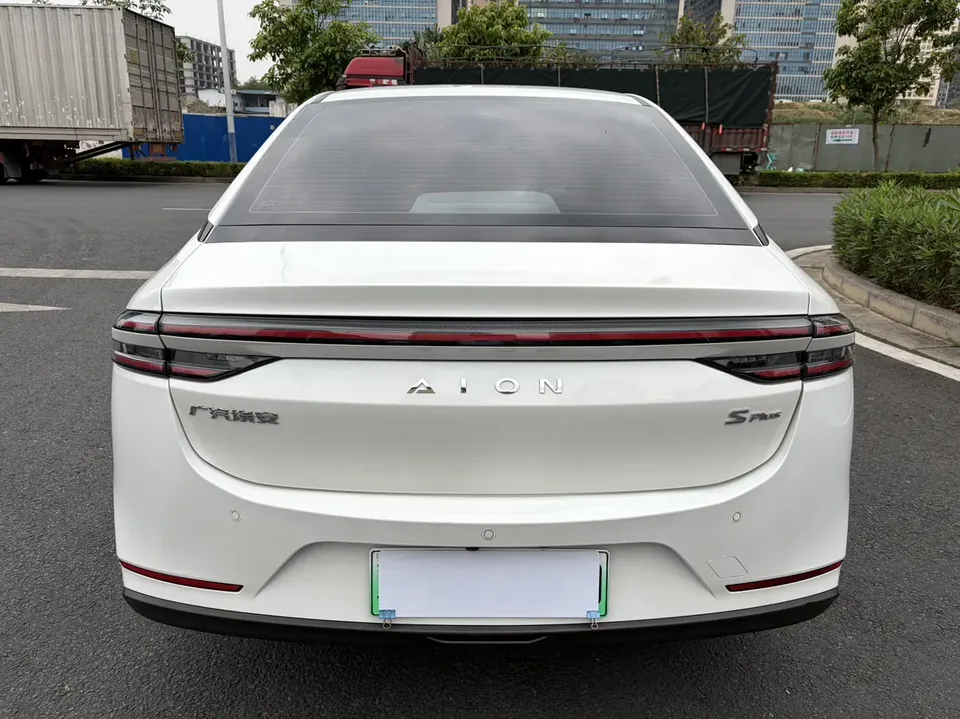 AION S Plus 80 technology version ternary lithium 2023 — миниатюра 2