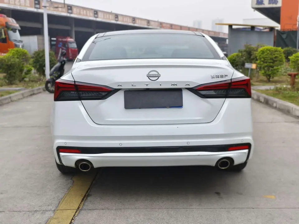 Nissan Altima Teana 2022 2.0L XE Pure Edition 2023 — thumbnail 2