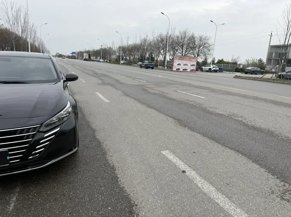 Nissan Altima Teana 2022 Teana 2.0L XL-TLS Enjoy Edition 2024 — thumbnail 3