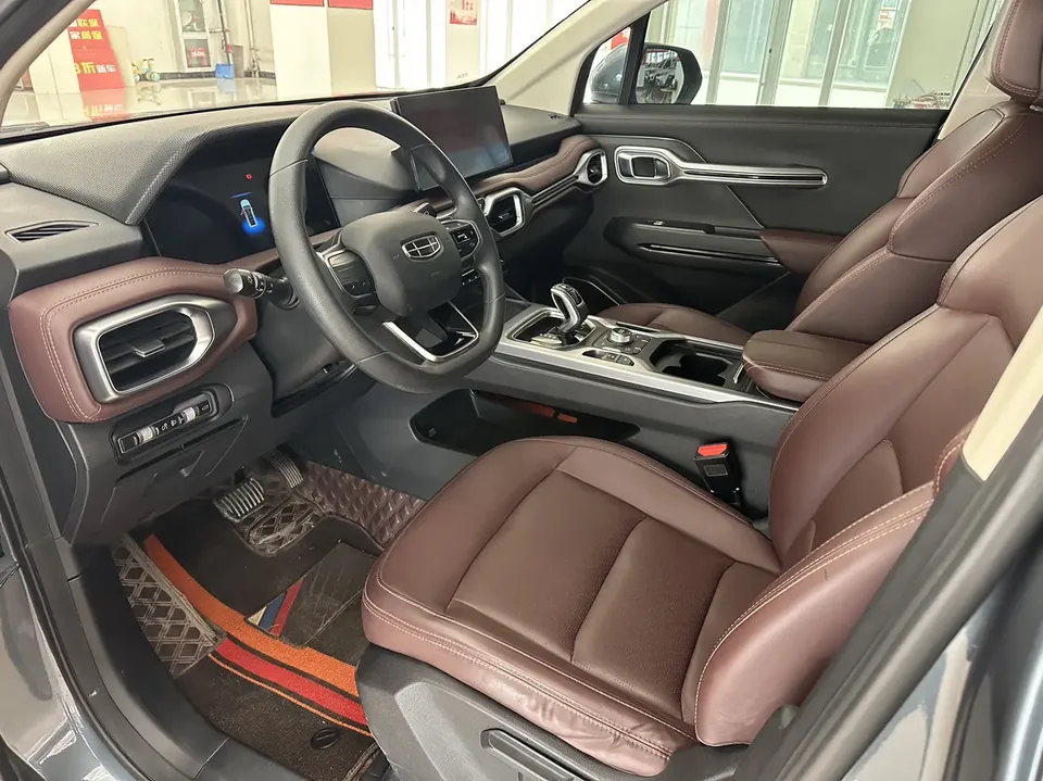 Geely Okavango Haoyue 2022 1.8TD DCT aggressive model 2023 — миниатюра 4