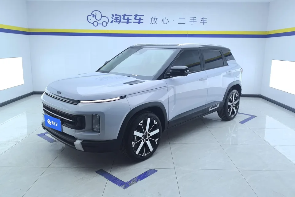 Geely ICON 2024