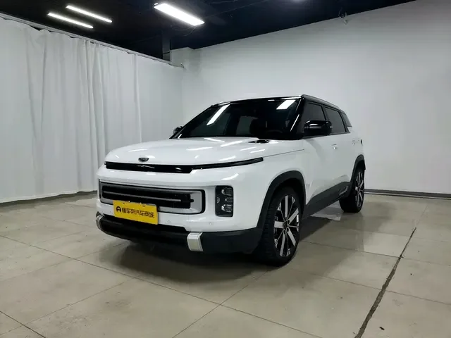Geely ICON 2024
