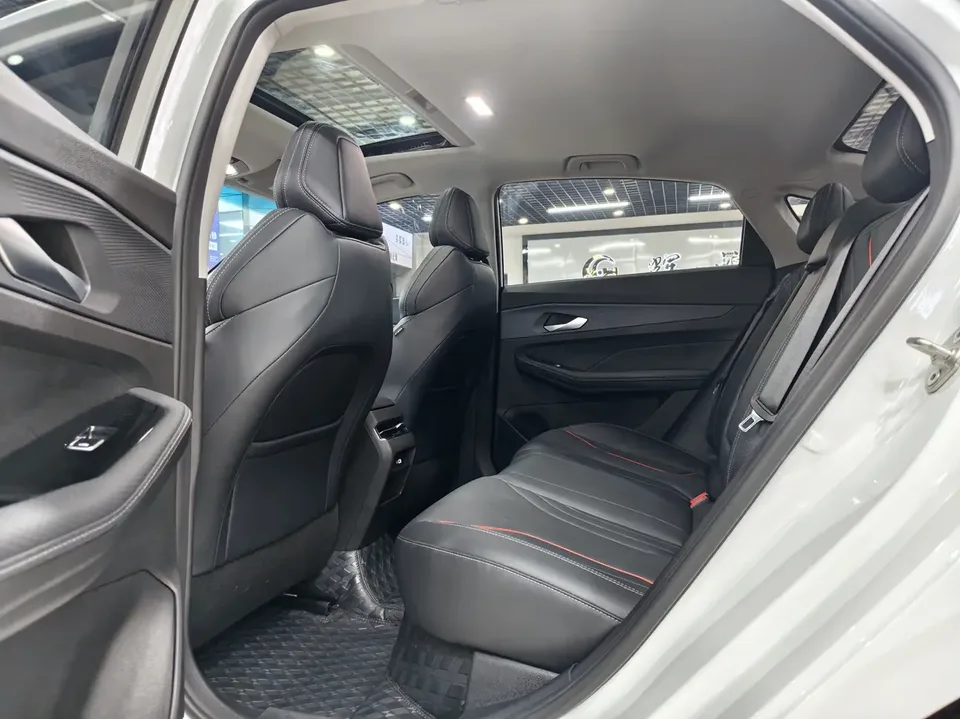 Geely Binrui Binrui COOL 1.5T DCT Longteng Edition 2025 — миниатюра 5