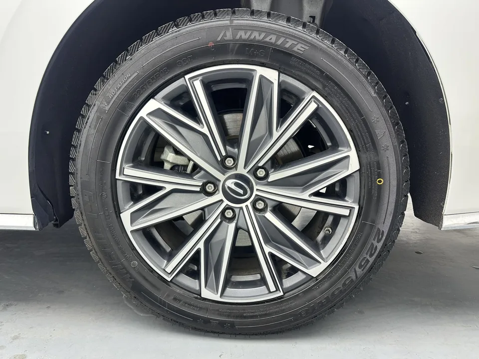 GAC Trumpchi M8 Trumpchi M8 2024 Master Series 2.0TGDI Premium Edition 2024 — thumbnail 3