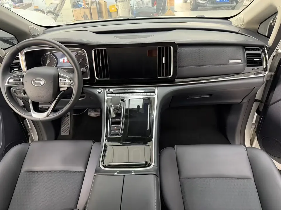 GAC Trumpchi M8 Trumpchi M8 2023 Lingxiu Series 390T Deluxe Edition 2024 — миниатюра 5