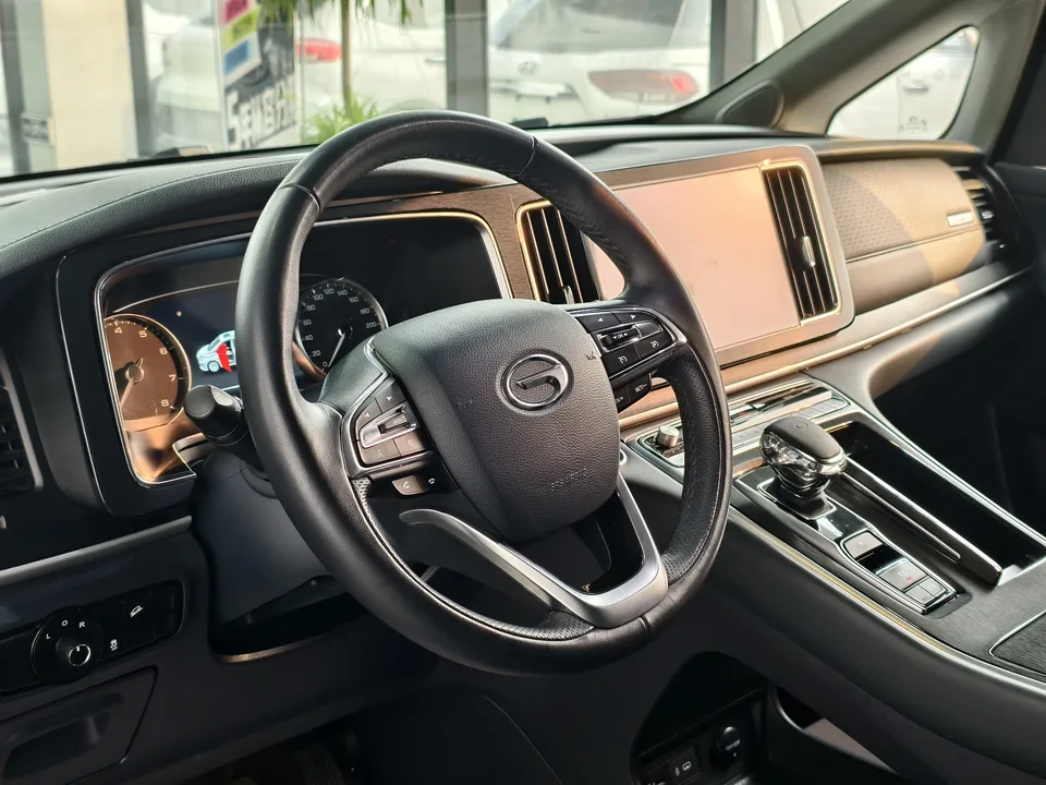 GAC Trumpchi M8 Trumpchi M8 2024 Lingxiu Series 390T Premium Edition 2025 — thumbnail 4
