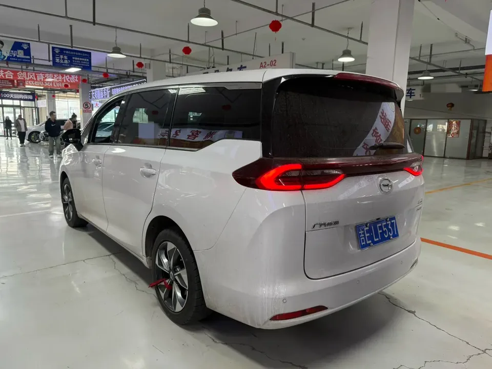 GAC Trumpchi M6 Pro 270T Automatic Deluxe Edition 2022 — миниатюра 4