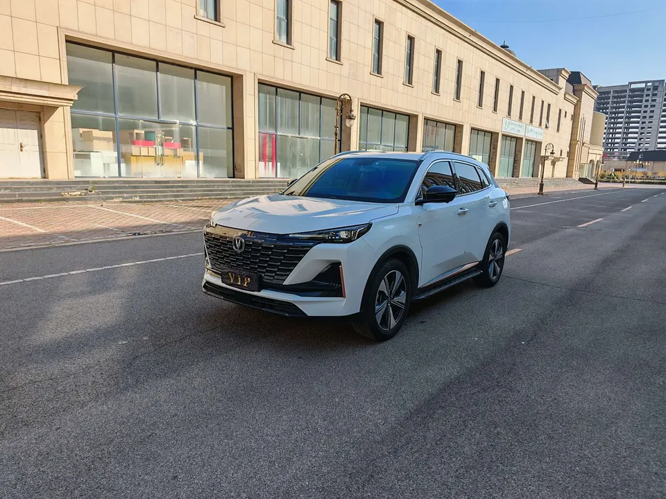 Changan CS55 Plus Changan CS55 PLUS 2022 Second Generation 1.5T DCT Premium Edition 2023 — миниатюра 3